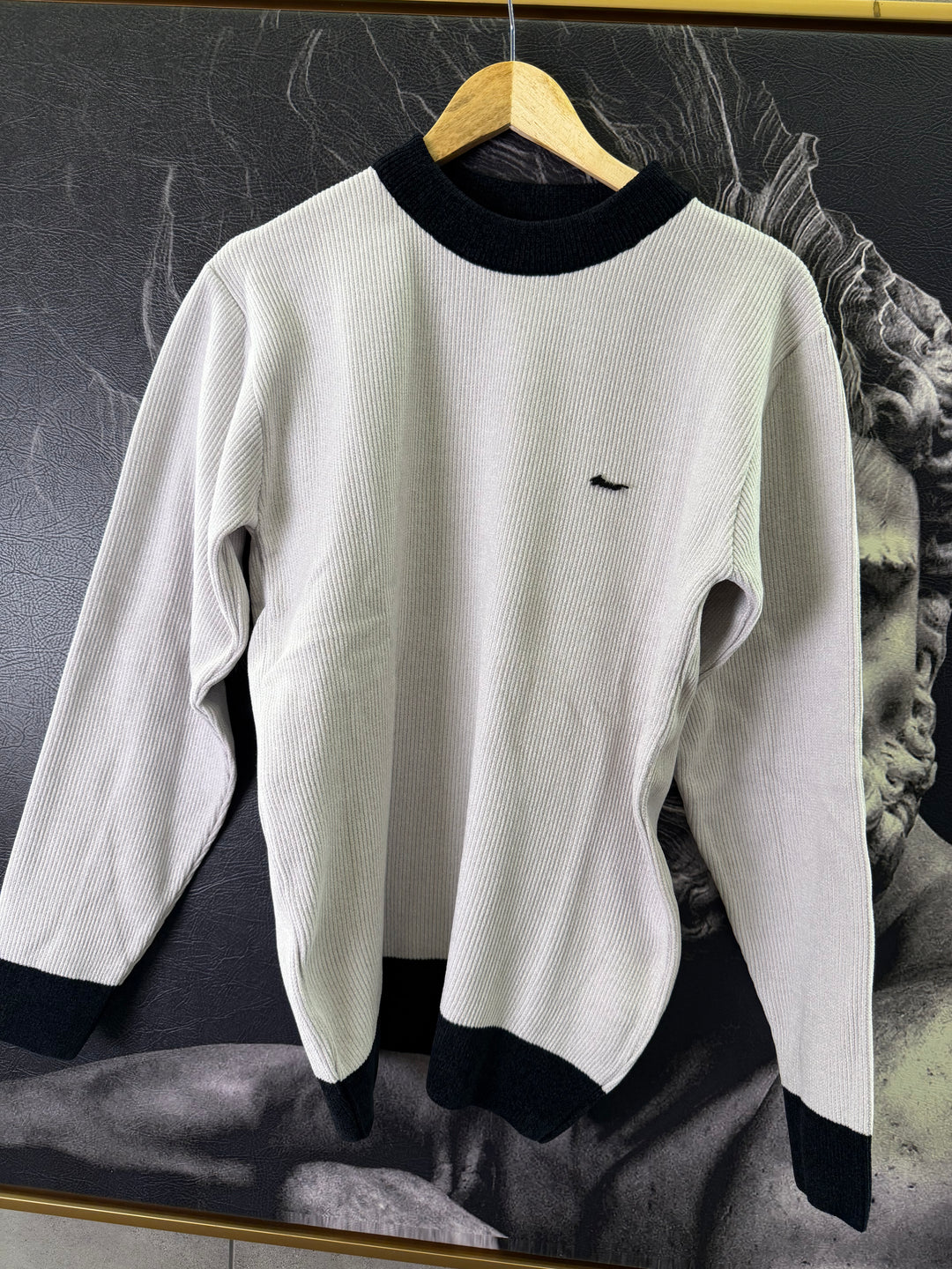 Premium Velvet Knit Crewneck – Pearl Grey